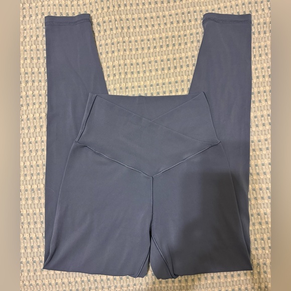 aerie Pants - Aerie Offline 7/8 leggings. Size S. Excellent condition. Black.